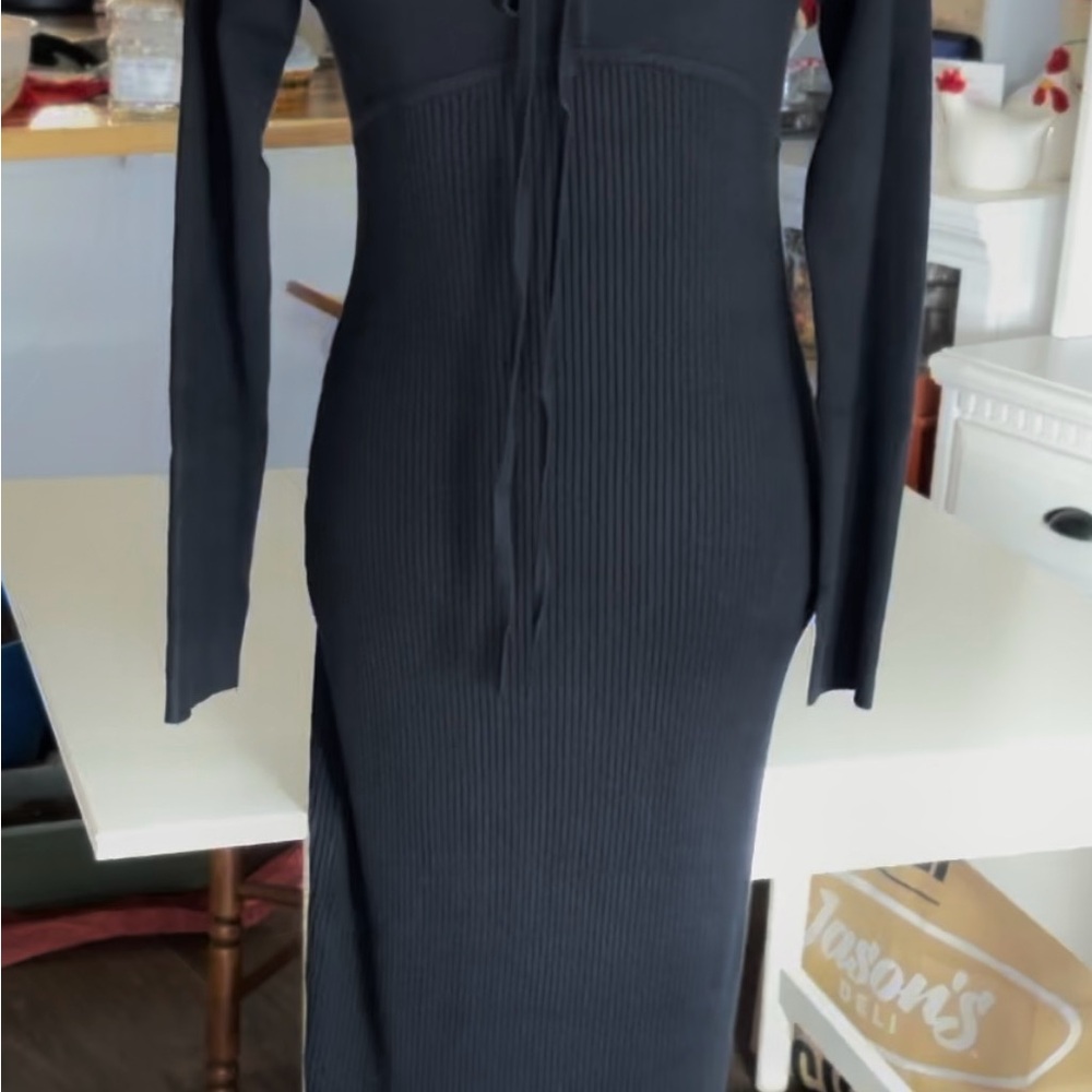 Black Ribbed Long Sleeve V-Neck Sheath Dress